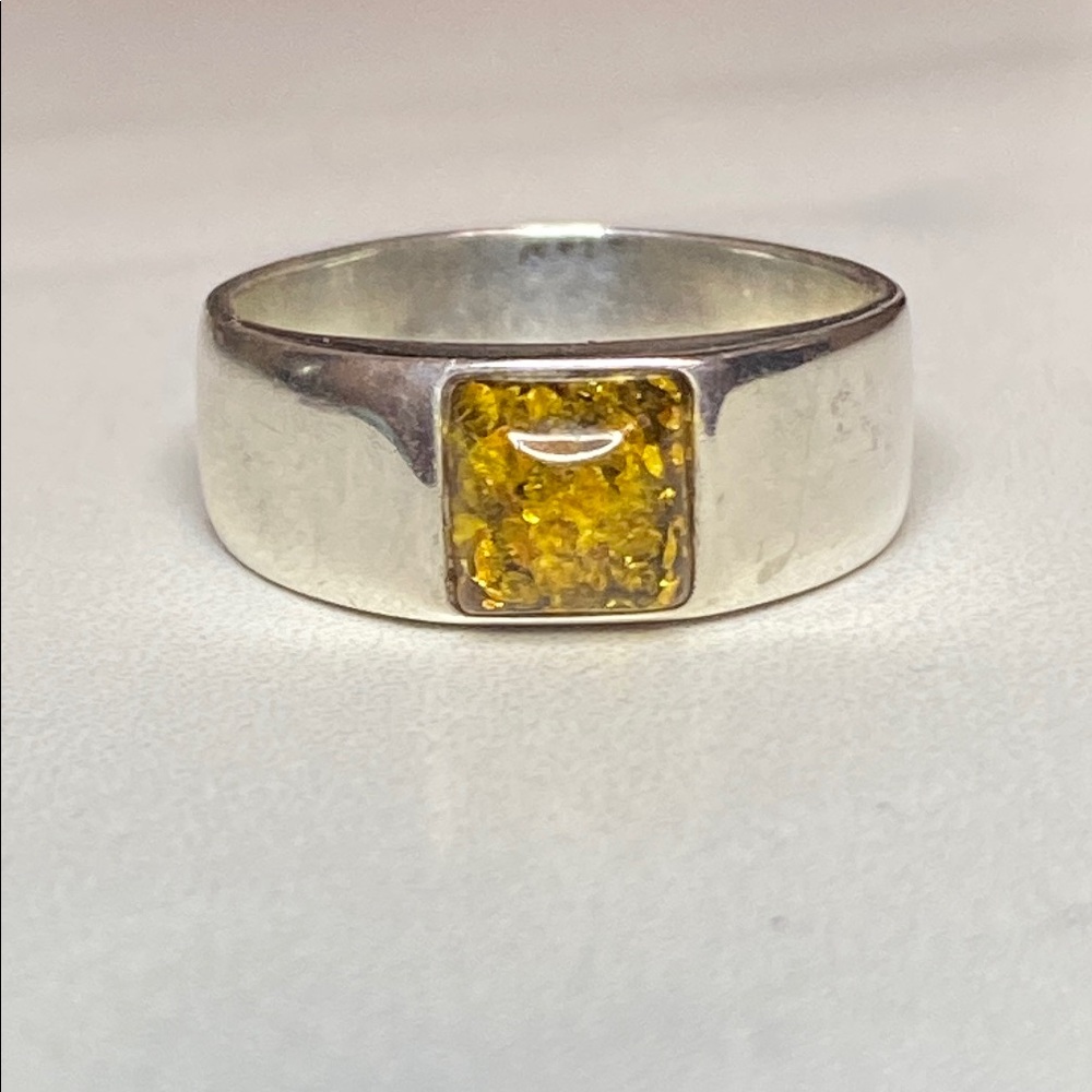 Sterling Silver Ring with Square Baltic Amber 925 Size 6.5‎